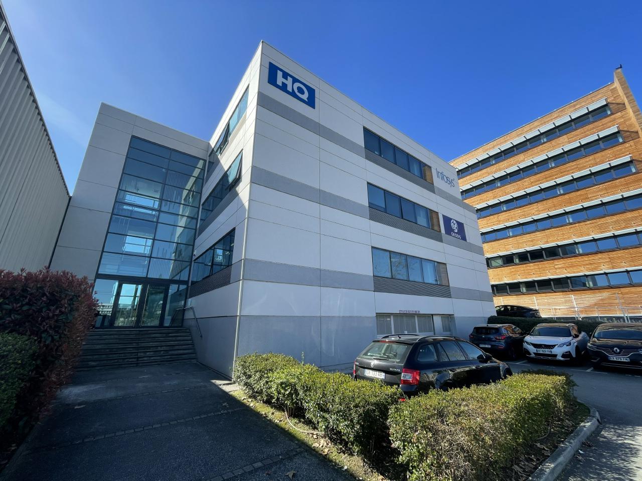 Bureau Blagnac 820m² Location bureau Blagnac Haute-Garonne OLBUR2314533 0